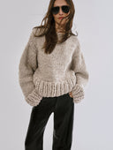 MILK SWEATER - Blastout